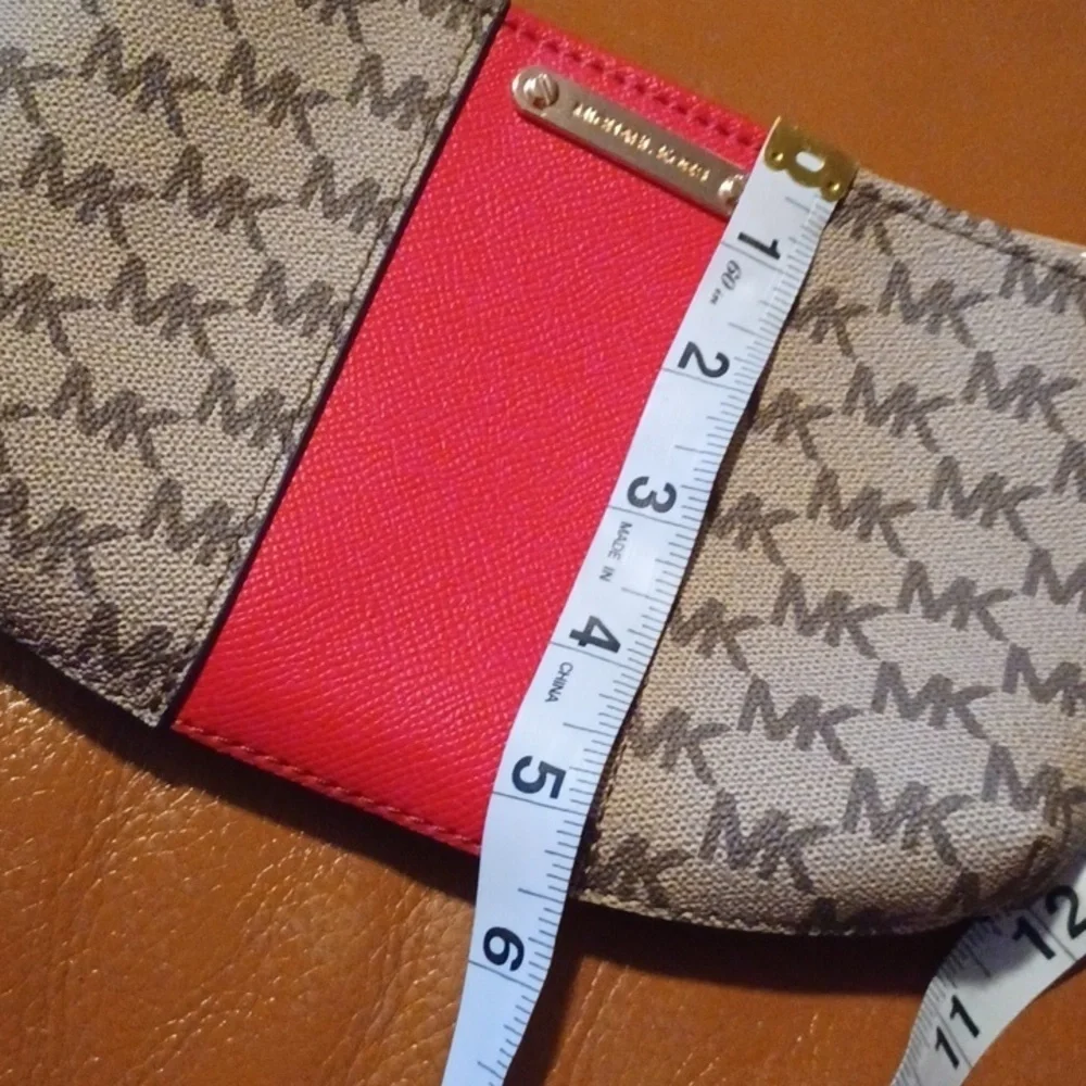 > Michael Kors Tan and Red Fanny Pack/Belt Bag